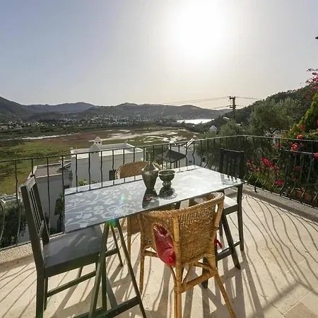 Impressive House With Shared Pool Near Paradise Bay In Bodrum Lejlighed Bodrum